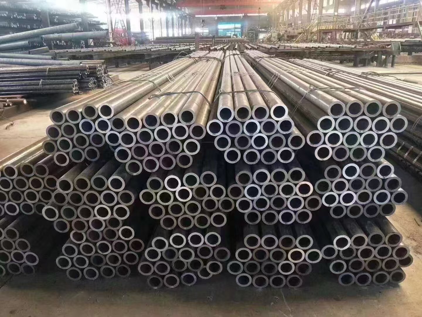 南昌市方矩无缝钢管热轧冷拔无缝钢管 - 价格